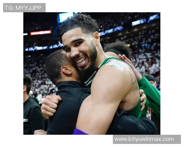 塔图姆调侃阿德巴约比赛未上场你们依然输得心服口服